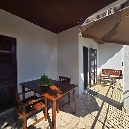 Tesla-one Bedroom Rovinj