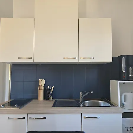 Tesla-one Bedroom Apartment Rovinj